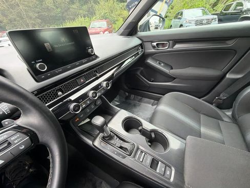 Used 2025 Honda Civic Sport image 21