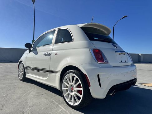 Used 2015 FIAT 500 Abarth w/ Beats Audio Package FWD image 2