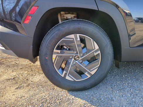 New 2026 Hyundai Tucson Blue SE image 19