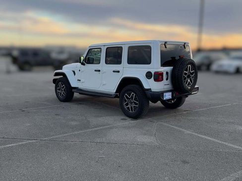 New 2026 Jeep Wrangler Sahara image 8