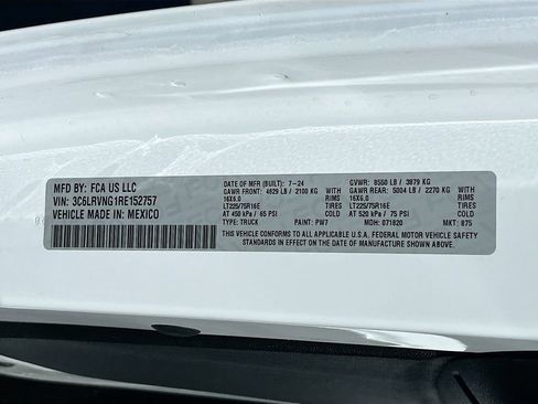 Used 2024 RAM ProMaster 1500 w/ Convenience Group FWD image 28