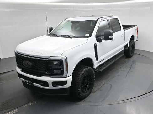 New 2026 Ford F250 XLT w/ XLT Premium Package image 37