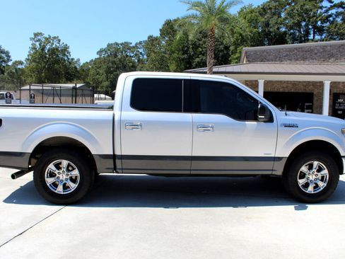 Used 2015 Ford F150 XLT w/ Equipment Group 301A Mid image 8
