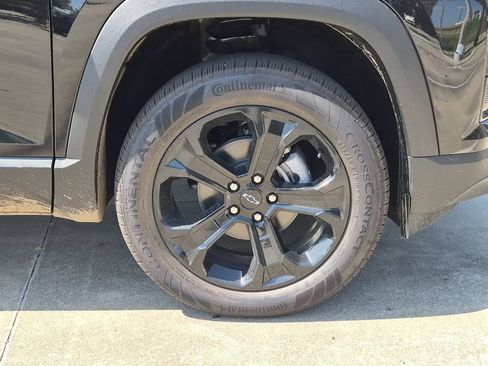 New 2026 Chevrolet Equinox LT w/ Midnight Edition FWD image 25