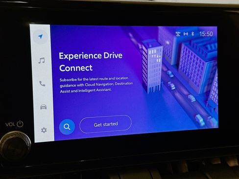 Used 2025 Toyota RAV4 LE image 22