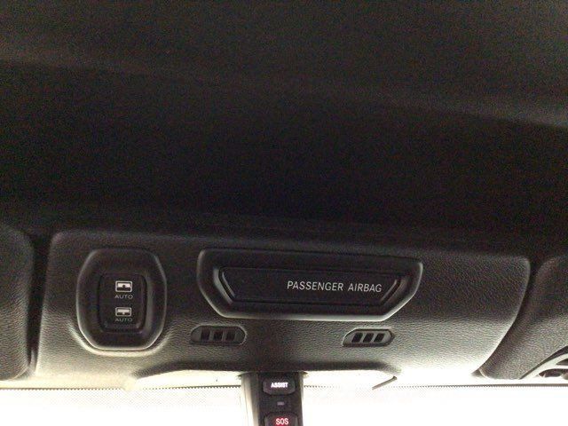 Used 2018 Jeep Wrangler Unlimited Sahara AWD/4WD image 21