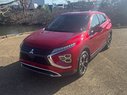 Used 2022 Mitsubishi Eclipse Cross SE image 12