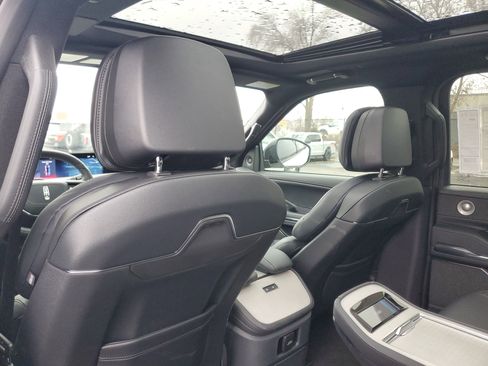 New 2025 Lincoln Navigator L Reserve w/ Jet Appearance Package image 25