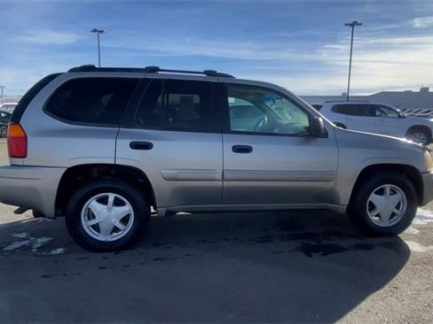 Used 2003 GMC Envoy SLE w/ Skid Plate Package image 9