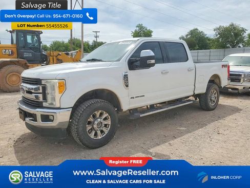 Used 2017 Ford F250 XLT w/ XLT Premium Package AWD/4WD image 1