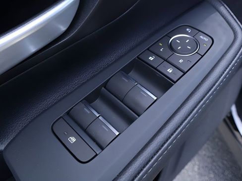 New 2026 Toyota Grand Highlander AWD image 10