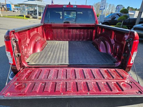 Used 2019 RAM 1500 Big Horn image 14