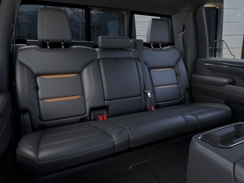 New 2026 GMC Sierra 3500 AT4 w/ AT4 Premium Plus Package AWD/4WD image 19