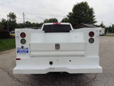 Used 2022 RAM 2500 Tradesman w/ Chrome Appearance Group RWD image 20