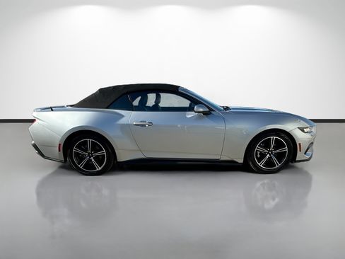 Used 2024 Ford Mustang Premium RWD image 2