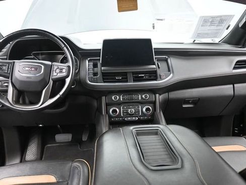 Used 2021 GMC Yukon AT4 w/ AT4 Premium Plus Package AWD/4WD image 25