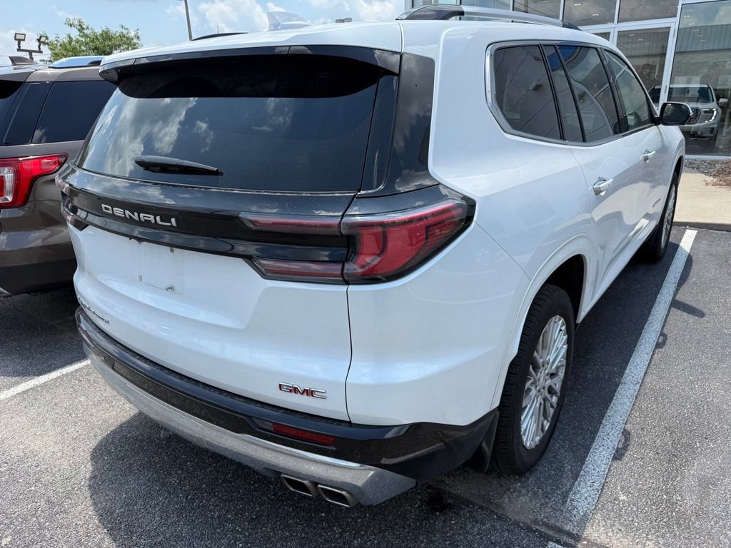 Used 2024 GMC Acadia Denali w/ LPO, Floor Liner Package AWD/4WD image 4