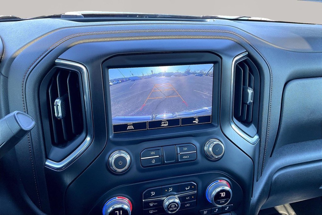 Used 2022 GMC Sierra 1500 AT4 w/ AT4 Premium Package AWD/4WD image 17