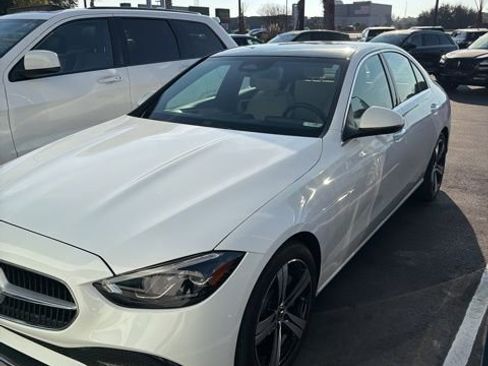 Used 2023 Mercedes-Benz C 300 Sedan image 10