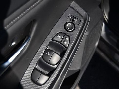 New 2025 Nissan Sentra SV image 9