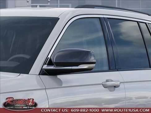 New 2026 Jeep Grand Cherokee Limited image 12