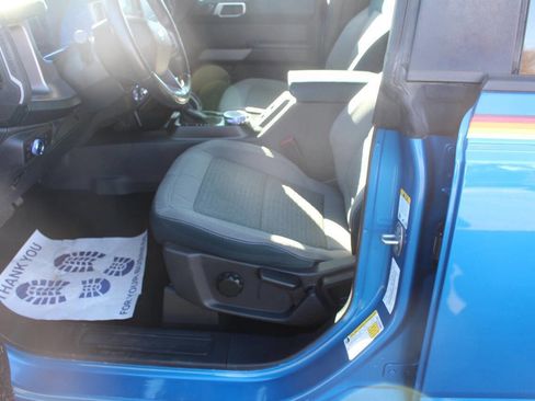 Used 2022 Ford Bronco Outer Banks w/ Sasquatch Package image 13