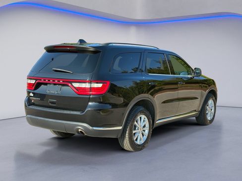Used 2023 Dodge Durango SXT AWD/4WD image 5