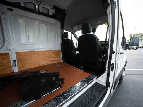 Used 2023 Ford Transit 250 148 High Roof Extended AWD image 22