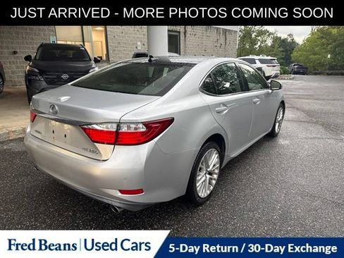 Used 2013 Lexus ES 350 FWD image 8