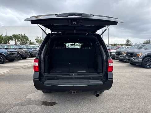 Used 2016 Ford Expedition Limited image 30