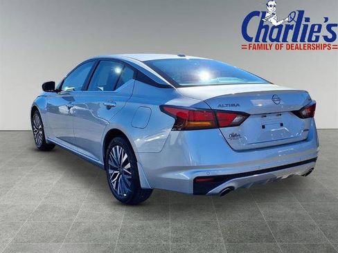 Certified 2024 Nissan Altima 2.5 SV w/ SV Premium Package image 5