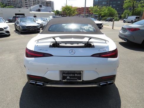 Used 2022 Mercedes-Benz SL 55 AMG 4MATIC image 2