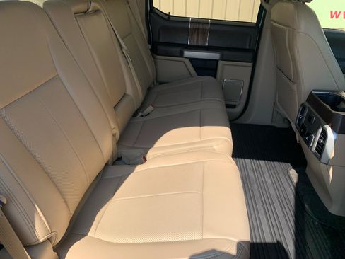 Used 2019 Ford F150 Lariat AWD/4WD image 16