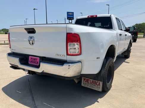 Used 2021 RAM 3500 Tradesman w/ Chrome Appearance Group AWD/4WD image 7