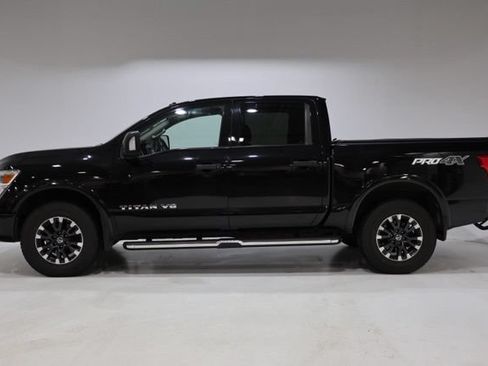 Used 2018 Nissan Titan PRO-4X AWD/4WD image 4