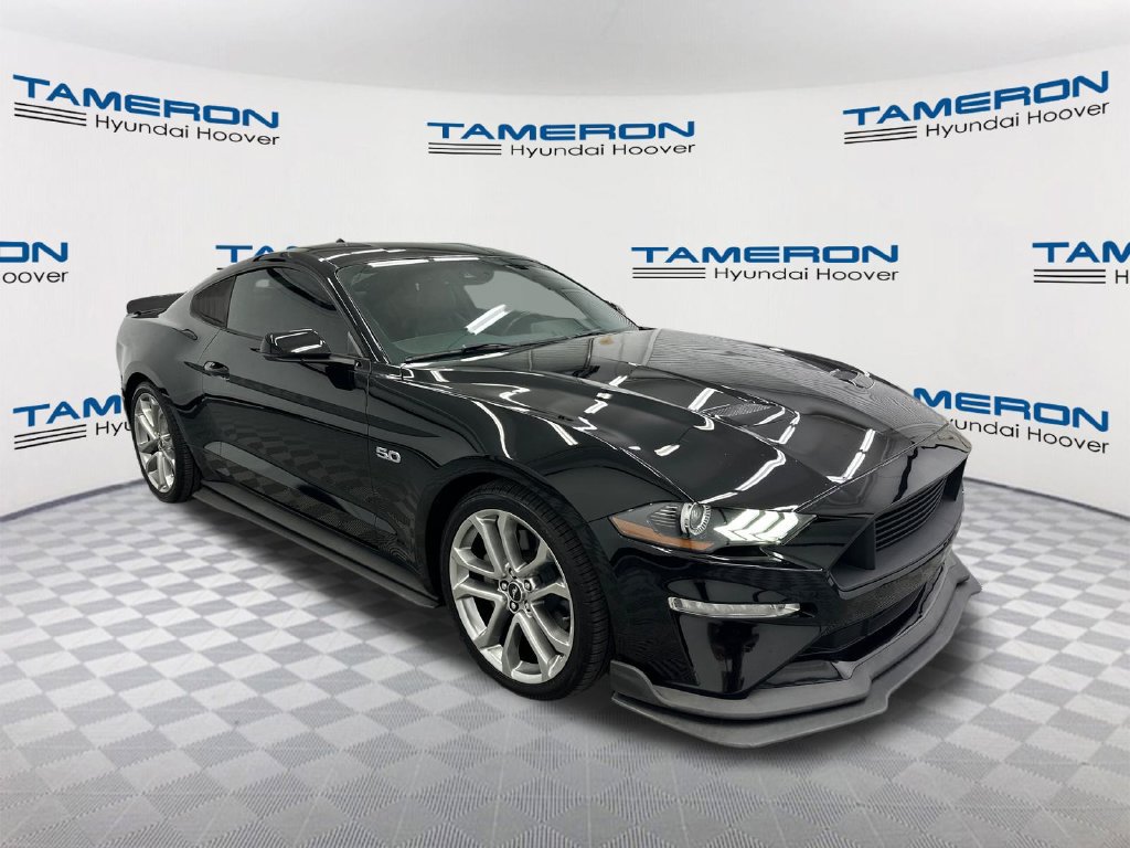 Used 2020 Ford Mustang GT Premium w/ Equipment Group 401A RWD image 7
