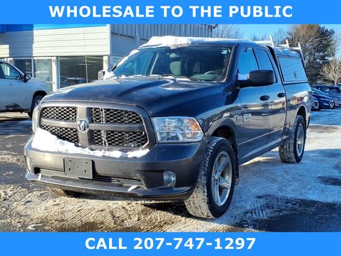 Used 2017 RAM 1500 Express w/ Express Value Package image 2