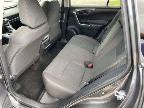 Used 2025 Toyota RAV4 LE FWD image 18