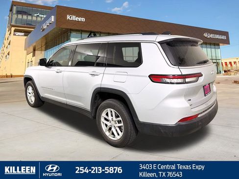 Used 2023 Jeep Grand Cherokee L Laredo w/ Luxury Tech Group I RWD image 5
