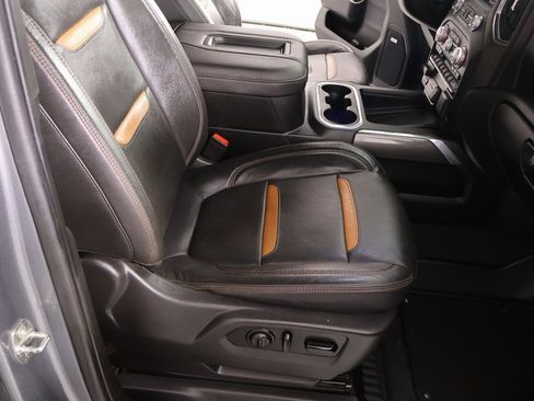 Used 2021 GMC Sierra 1500 AT4 w/ AT4 Value Package image 13