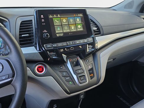 Certified 2024 Honda Odyssey EX image 23