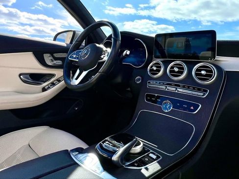 Used 2023 Mercedes-Benz C 300 4MATIC Cabriolet image 11