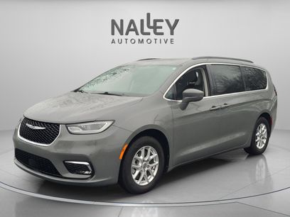 Used 2022 Chrysler Pacifica Touring-L