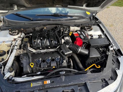Used 2012 Ford Fusion SEL image 16