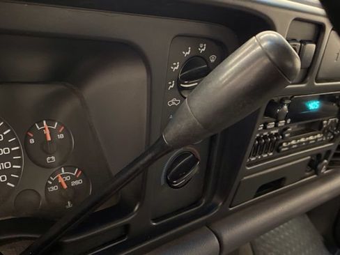Used 1997 Dodge Ram 1500 Truck 4x4 Club Cab image 31