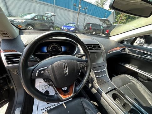 Used 2015 Lincoln MKZ Hybrid w/ Equipment Group 201A Select FWD image 5