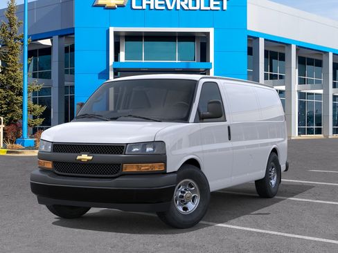 New 2026 Chevrolet Express 2500 RWD image 6