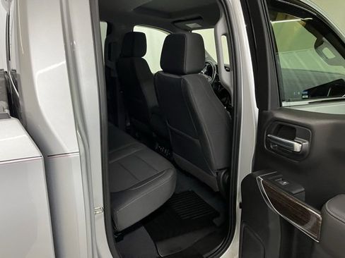 Used 2019 GMC Sierra 1500 SLE image 13