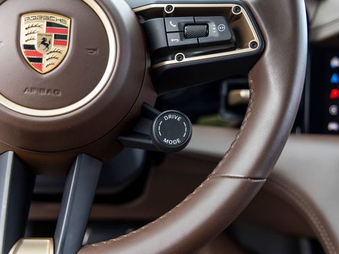 Certified 2025 Porsche Taycan AWD/4WD image 39