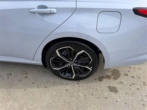 Used 2023 Nissan Altima 2.5 SR image 6